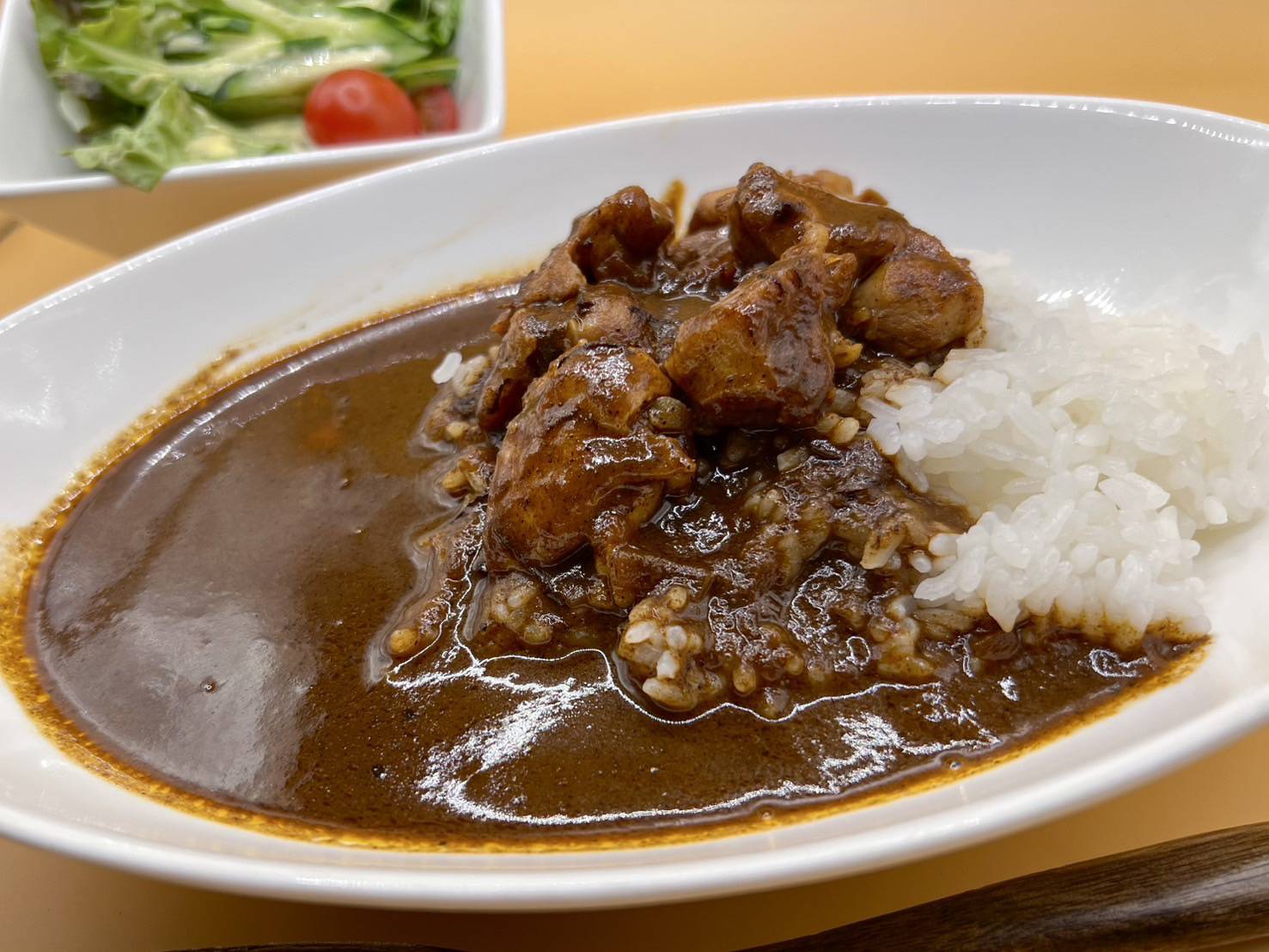 スパイシーチキンカレー